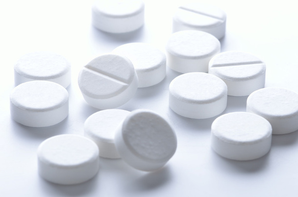 Белые таблетки
 - Фото, изображение