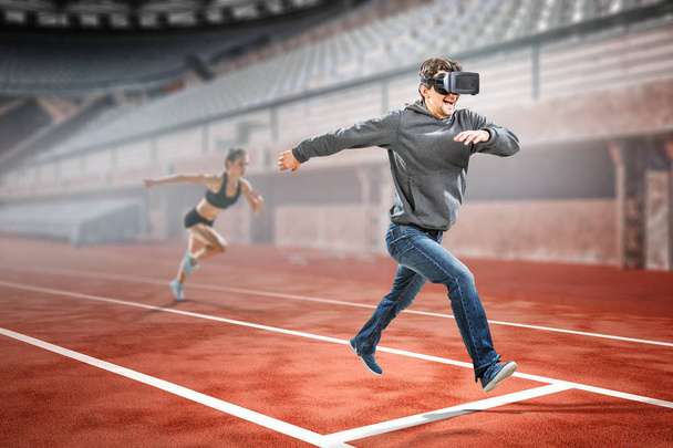 Virtual reality ervaring, technologieën van de toekomst. Gemengde media - Foto, afbeelding