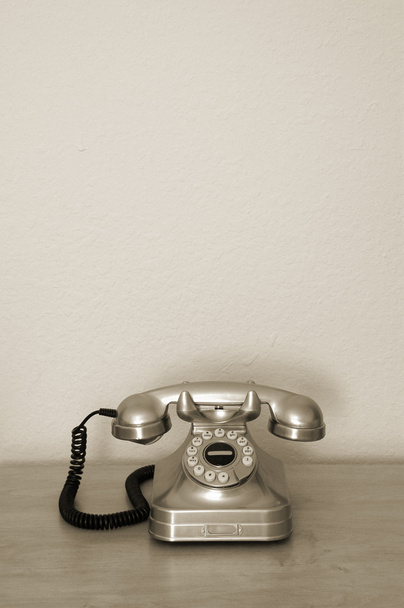 Старый телефон - Фото, изображение