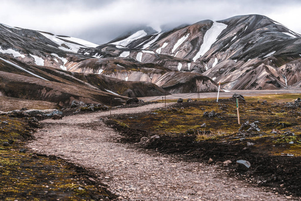 Road to Landmanalaugar on highlands of Iceland. - Foto, afbeelding