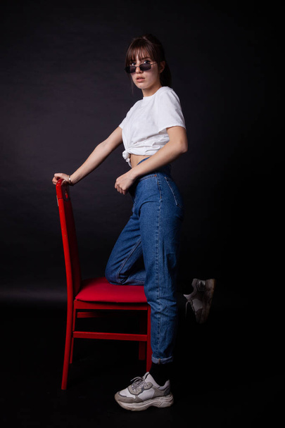 Young caucasian adult posing in the studio - Fotoğraf, Görsel
