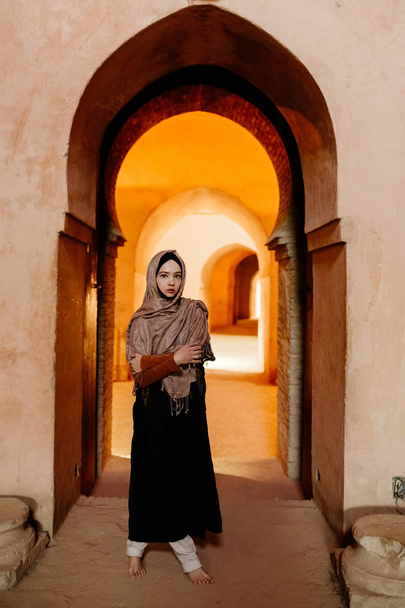 Турист в Мекнес Марокко
 - Фото, изображение