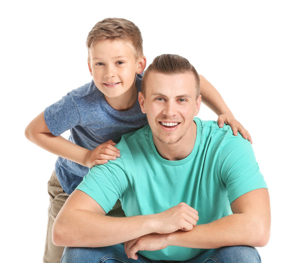 白い背景に幸せな父と息子の肖像画 - 写真・画像