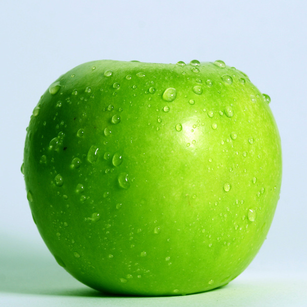 green fresh apple - Фото, зображення
