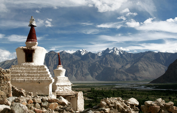 Chorten, Himalaya, Ladakh, India
 - Foto, immagini
