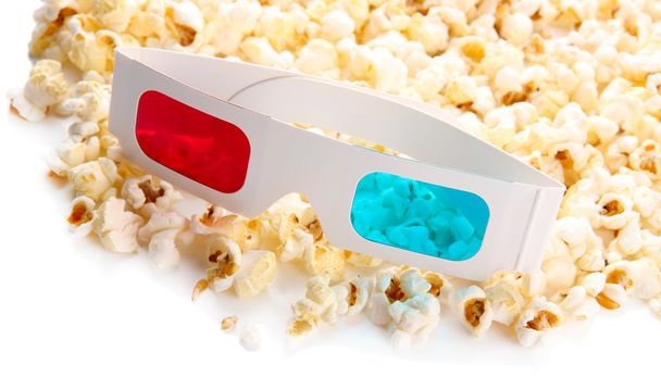 Попкорн і 3D окуляри, ізольовані на білому
 - Фото, зображення