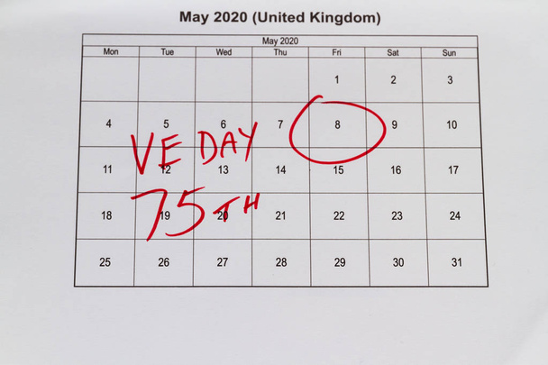 Calendário mensal com 8 Maio 2020 VE Dia
 - Foto, Imagem