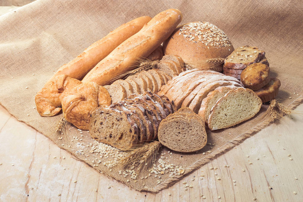 pão e pastelaria variados. - Foto, Imagem