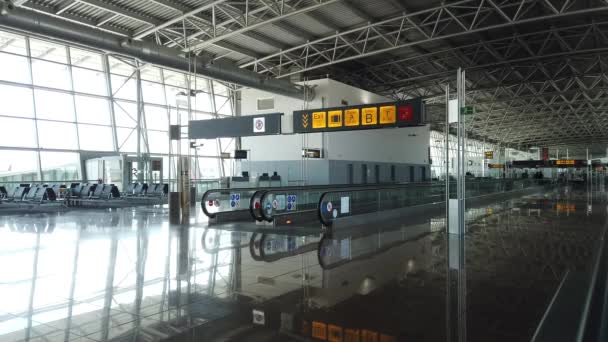 interior of modern airport - Footage, Video