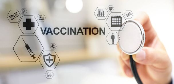 Vaccinatie medische gezondheidszorg concept van virtuele scherm. - Foto, afbeelding