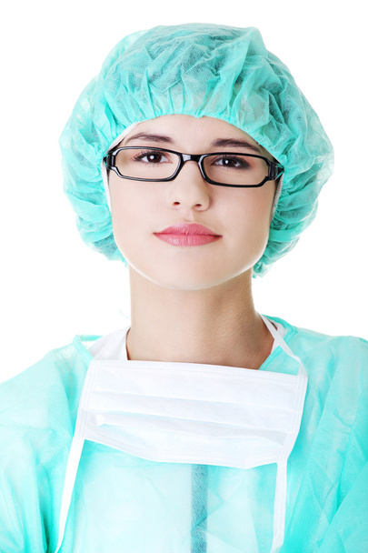 portret kobiety lekarza lub pielęgniarkę - Zdjęcie, obraz