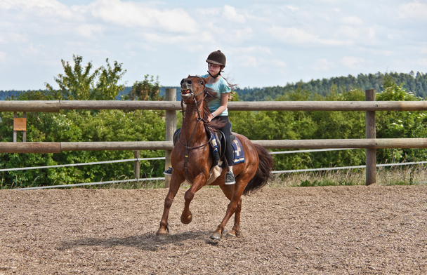 paardrijden meisje - Foto, afbeelding