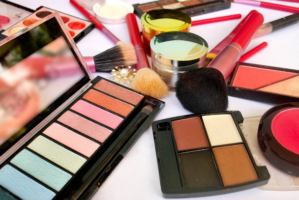 Makeup accessories for beautician is bright color. - Фото, изображение
