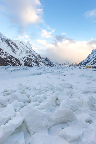 Κορυφή βουνού K2, το δεύτερο ψηλότερο βουνό στον κόσμο, K2 οδοιπορικό, Πακιστάν, Ασία - Φωτογραφία, εικόνα
