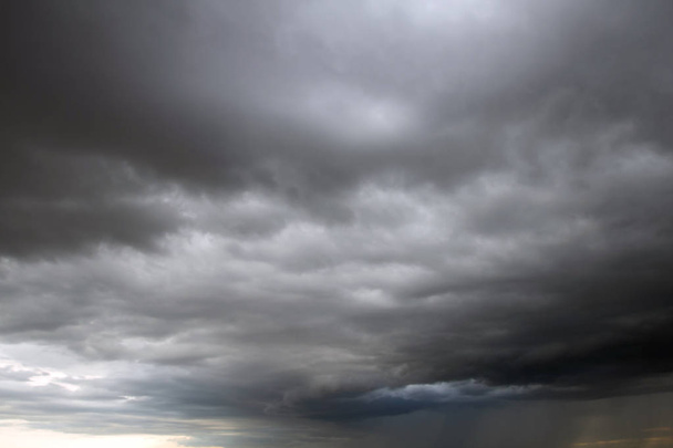 Ουρανός καταιγίδας - Φωτογραφία, εικόνα