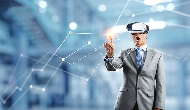 Virtual reality experience. Technologies of the future. - Zdjęcie, obraz