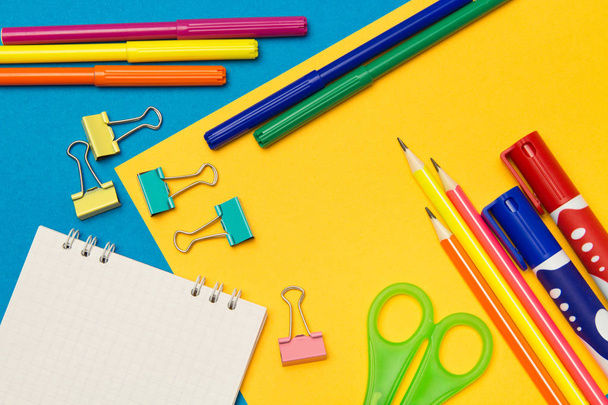 Stationery. School and office supplies on a colored background.  - Foto, afbeelding