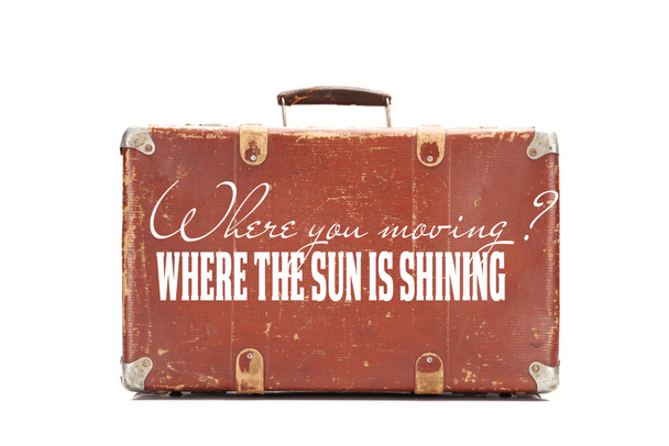 weathered brown vintage suitcase with where you moving question and where the sun is shining answer illustration isolated on white - Photo, Image