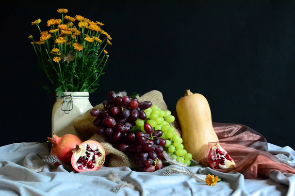 Still life with fruits and vegetables - Photo, Image