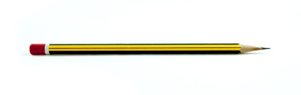 Деревянный карандаш на белом фоне - Фото, изображение