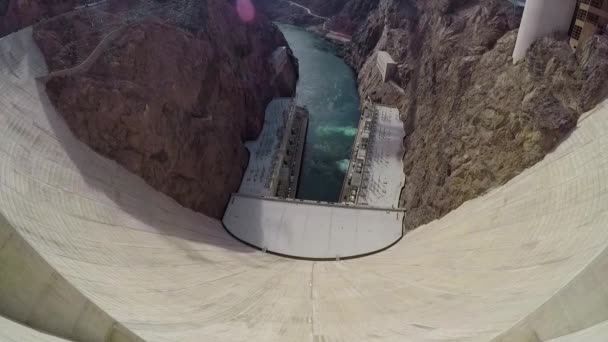Wandering around hoover dam on lake mead in nevada and arizona - Footage, Video