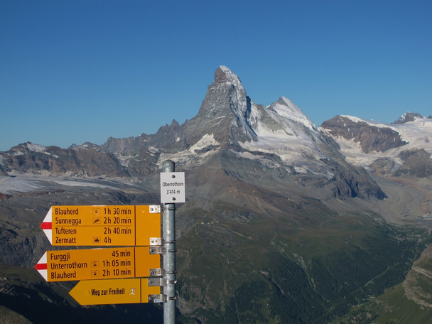 Viesti Oberrothornissa, Matterhorn
 - Valokuva, kuva