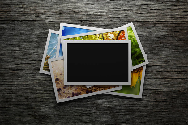 Pile de photos colorées avec cadre vierge
 - Photo, image