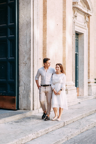  Beautiful stylish pair of in the European style. Wedding photo shoot on the streets of Rome. - Φωτογραφία, εικόνα