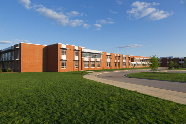 Edificio escolar - Foto, Imagen