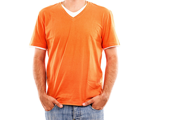 Retrato de primer plano de un hombre con camiseta naranja
 - Foto, Imagen
