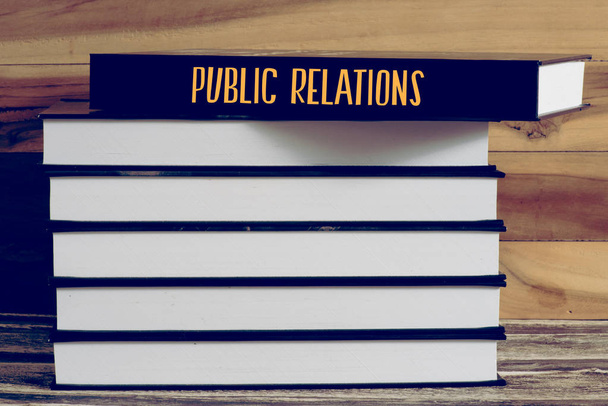 Egy könyv az úgynevezett Public Relations - Fotó, kép