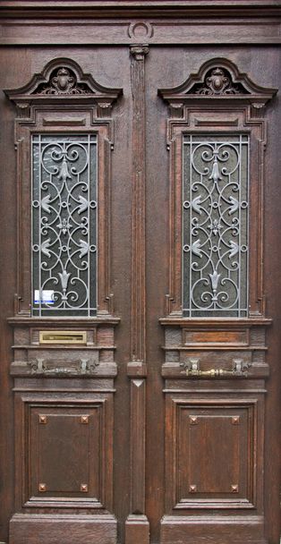 puerta vieja
 - Foto, imagen
