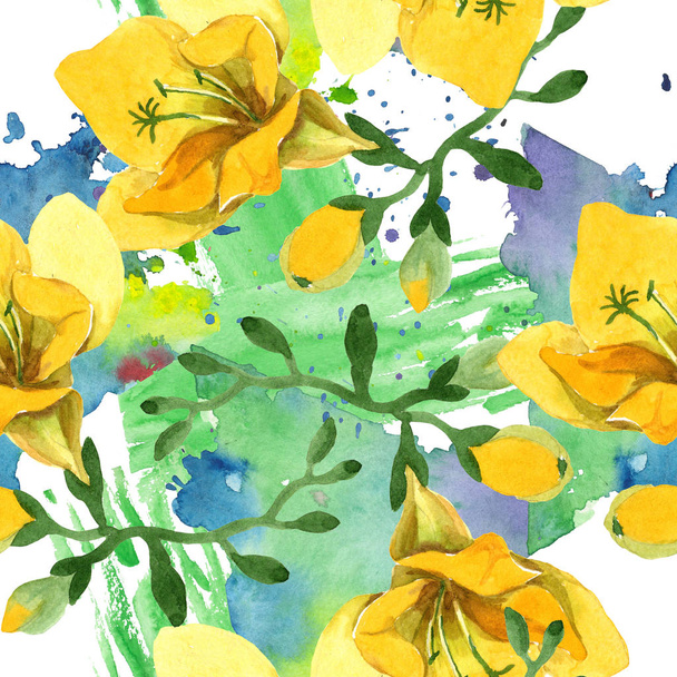 Yellow freesia floral botanical flowers. Watercolor b ackground illustration set. Seamless background pattern. - Foto, afbeelding