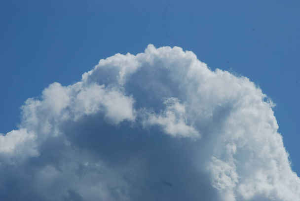 wolken in de lucht - Foto, afbeelding