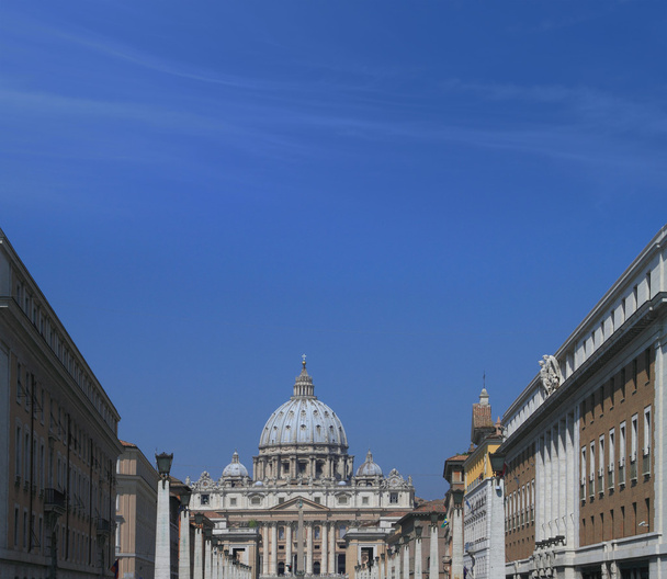 Catedral de San Pedro en la Ciudad del Vaticano
 - Foto, imagen