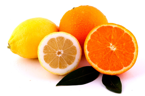 sinaasappelen en citroenen - Foto, afbeelding
