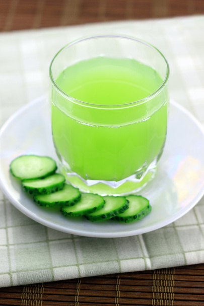komkommer sap - Foto, afbeelding