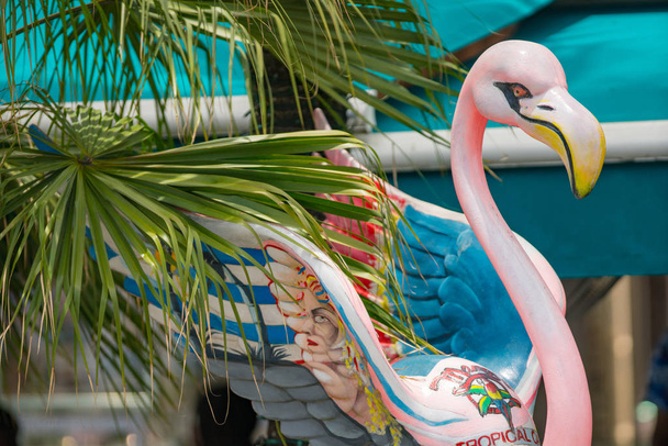 Pink malowane Flamingo Miami Beach Ocean Drive - Zdjęcie, obraz