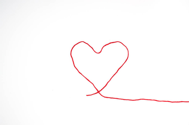 Heart made of red rope - Foto, Imagen