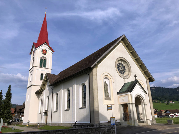 St. Joseph veya Katholische Pfarrkirche St. Josef Katolik kilise Kilisesi, Einsiedeln-Schwyz Kantonu, Isviçre - Fotoğraf, Görsel