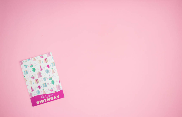 Birthday card on pink background - Valokuva, kuva
