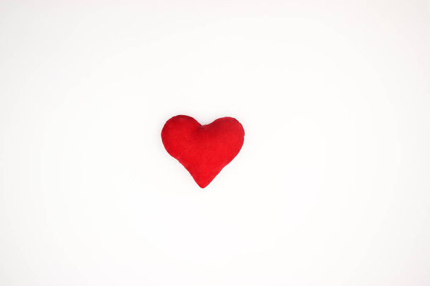 Red heart on white background  - Φωτογραφία, εικόνα