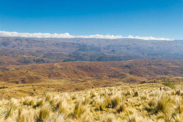 Krajina hor v Cordoba Argentina na podzim - Fotografie, Obrázek