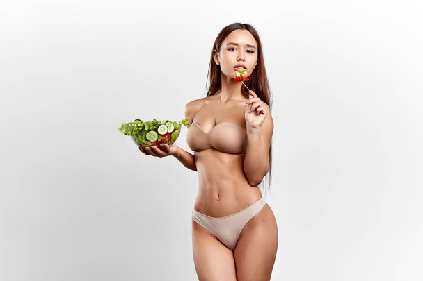 girl is following crash diet - Photo, Image