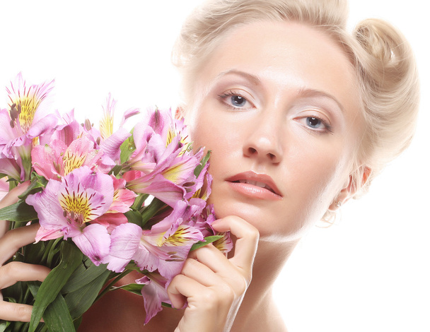 Woman with pink flowers - Foto, Imagen