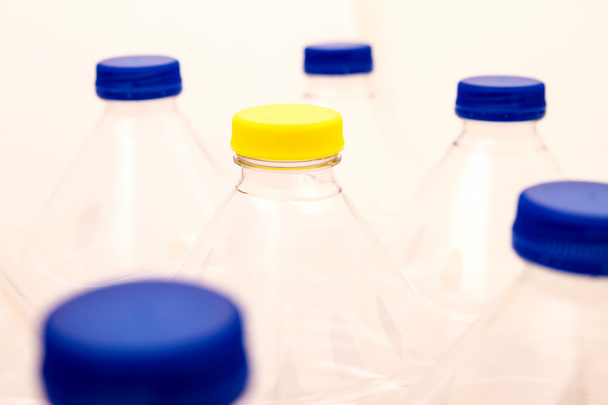 Botellas de agua
 - Foto, imagen
