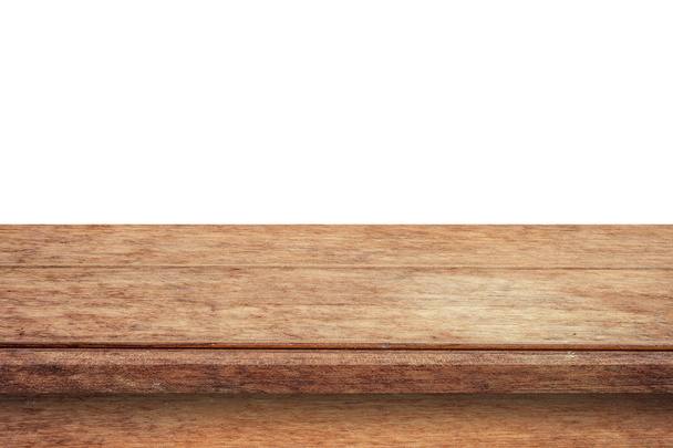 Κενό ξύλινο τραπέζι για την απομόνωση λευκό φόντο και μοντάζ οθόνη - Φωτογραφία, εικόνα