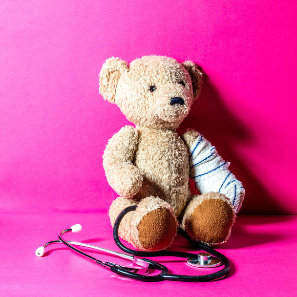 checking child health and injury with teddy bear concept - Foto, Imagem