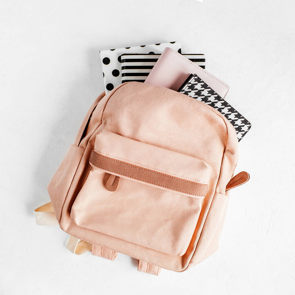 Backpack with school supplies and books for study - Valokuva, kuva