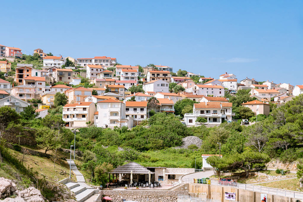 Vista de rua da ilha de Krk, Kruatia - Foto, Imagem